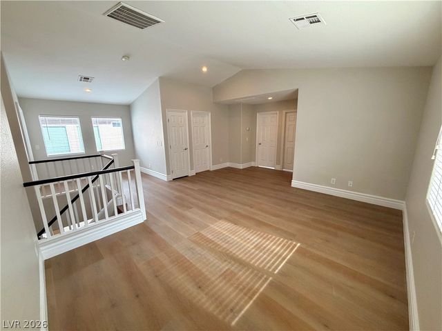 299 DOG LEG Drive, Las Vegas, NV 89148