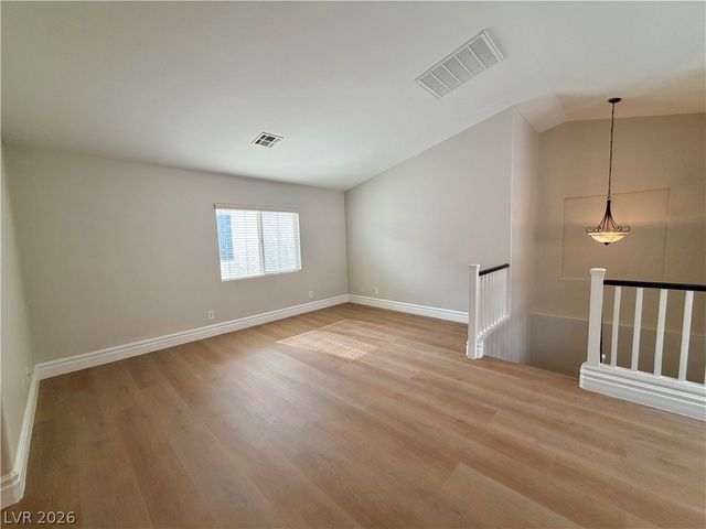 299 DOG LEG Drive, Las Vegas, NV 89148