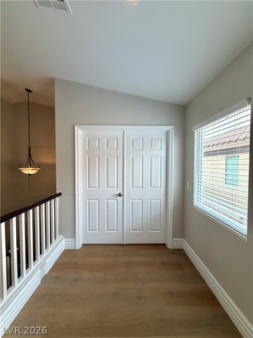 299 DOG LEG Drive, Las Vegas, NV 89148