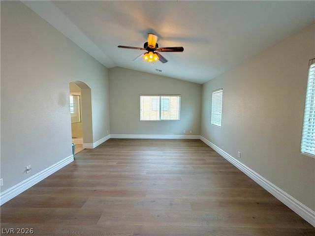 299 DOG LEG Drive, Las Vegas, NV 89148