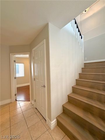 299 DOG LEG Drive, Las Vegas, NV 89148