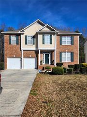 6032 Riveroak Terrace, Atlanta, GA 30349