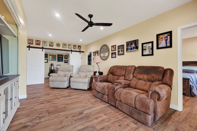 865 Eastridge Pass, Monterey, TN 38574