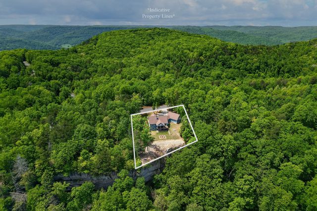 865 Eastridge Pass, Monterey, TN 38574