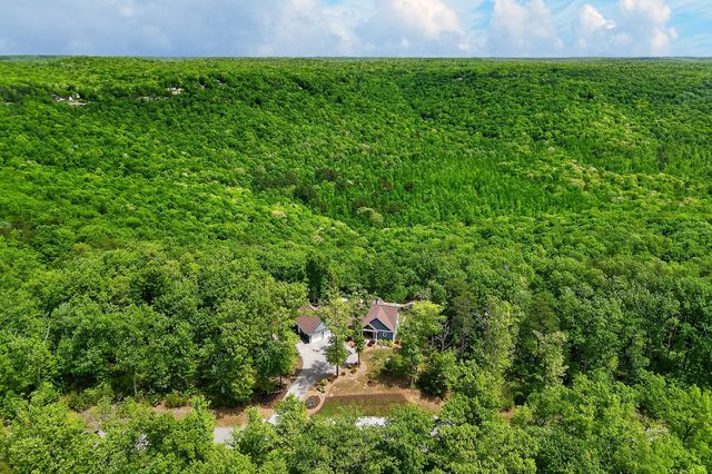 865 Eastridge Pass, Monterey, TN 38574