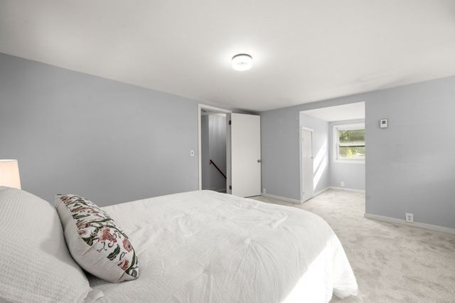 24 Greenwood Road, Peabody, MA 01960