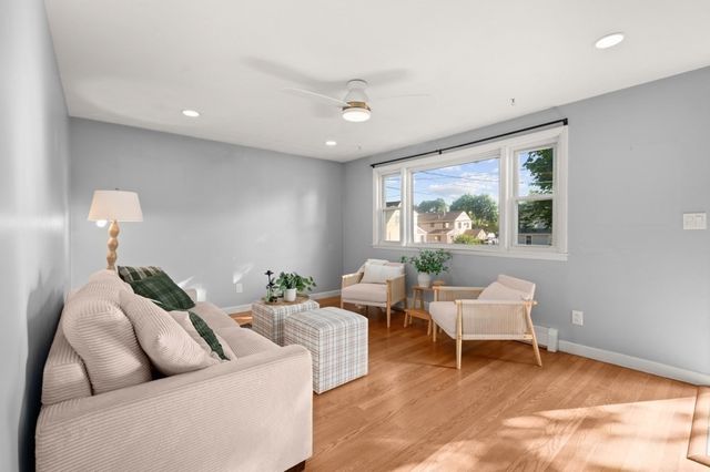 24 Greenwood Road, Peabody, MA 01960