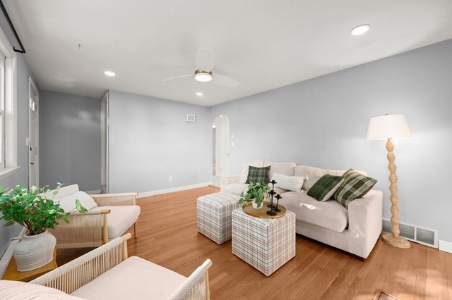 24 Greenwood Road, Peabody, MA 01960
