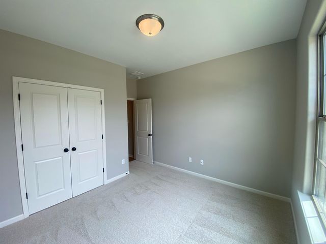 9602 COTTON FEED ST, Cordova, TN 38018