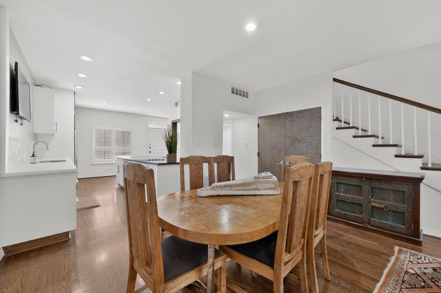 7506 W Northwest Highway 8, Dallas, TX 75225
