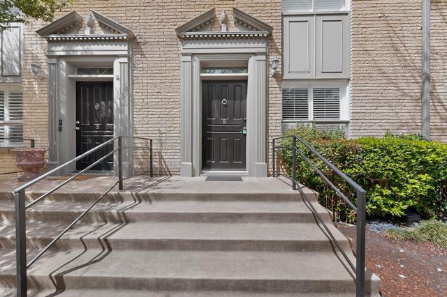 7506 W Northwest Highway 8, Dallas, TX 75225