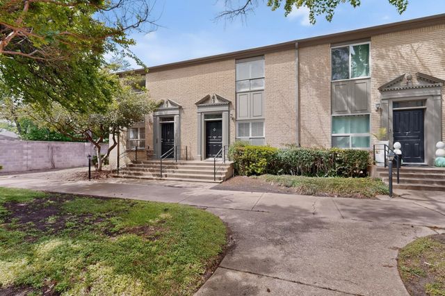7506 W Northwest Highway 8, Dallas, TX 75225
