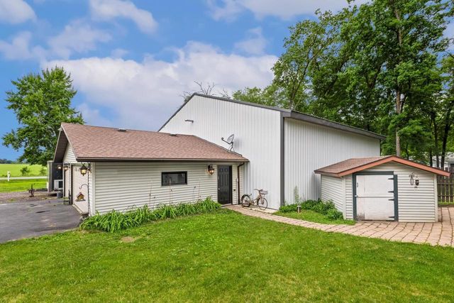 N4738 17th Avenue, Mauston, WI 53948