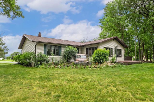 N4738 17th Avenue, Mauston, WI 53948