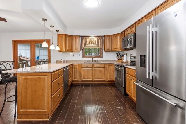 N4738 17th Avenue, Mauston, WI 53948