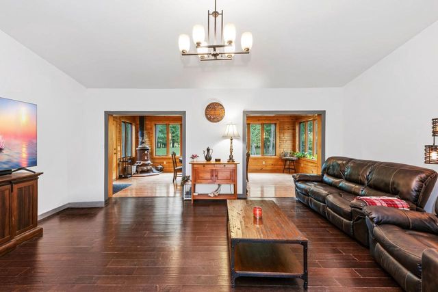 N4738 17th Avenue, Mauston, WI 53948