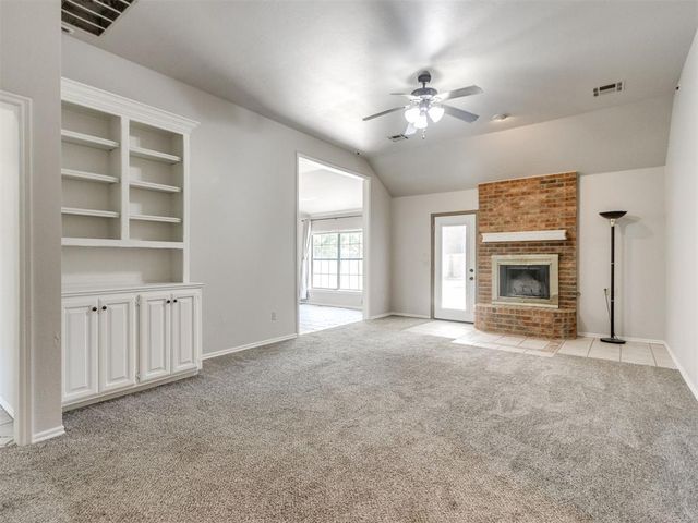 20566 Ember Lane, Harrah, OK 73045