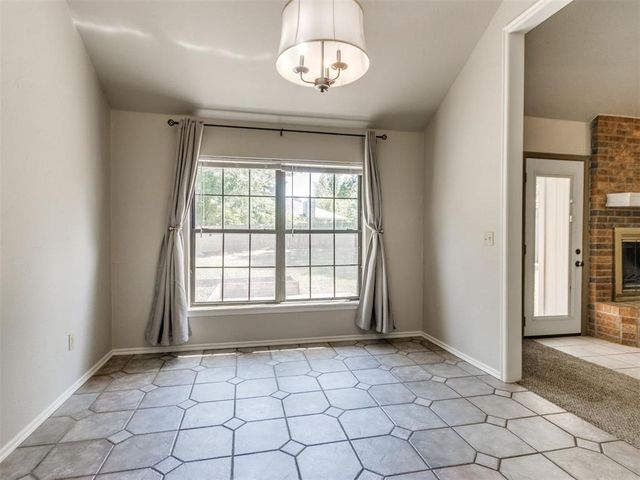 20566 Ember Lane, Harrah, OK 73045