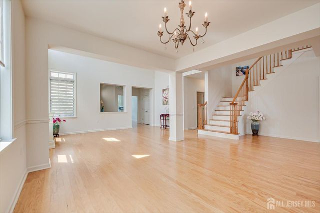 15 Potter Road, Hillsborough, NJ 08844