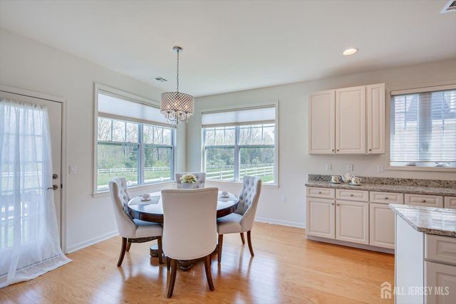 15 Potter Road, Hillsborough, NJ 08844