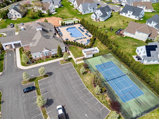 15 Potter Road, Hillsborough, NJ 08844