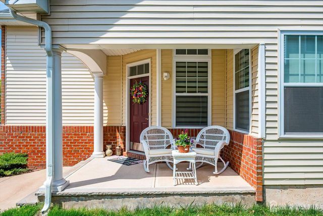 15 Potter Road, Hillsborough, NJ 08844