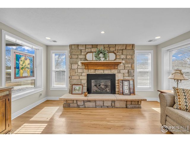 9172 Jotipa Dr, Longmont, CO 80503