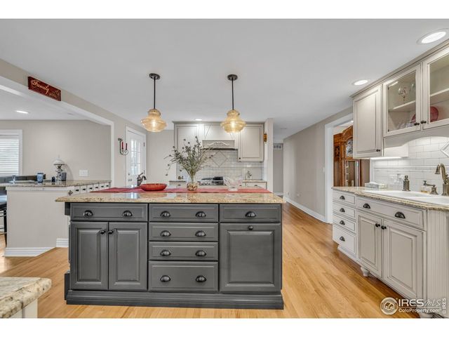 9172 Jotipa Dr, Longmont, CO 80503