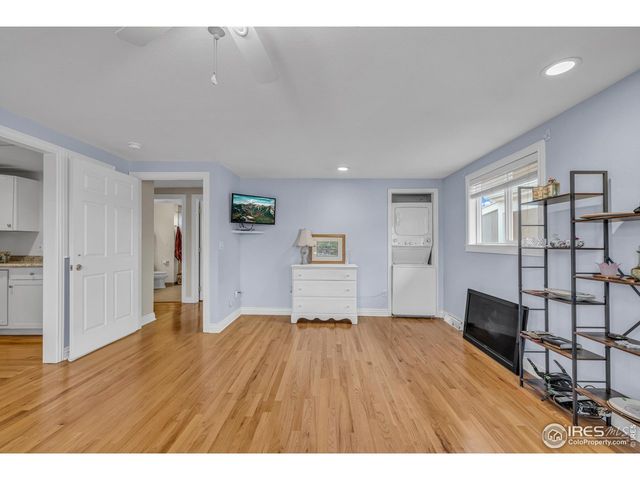 9172 Jotipa Dr, Longmont, CO 80503