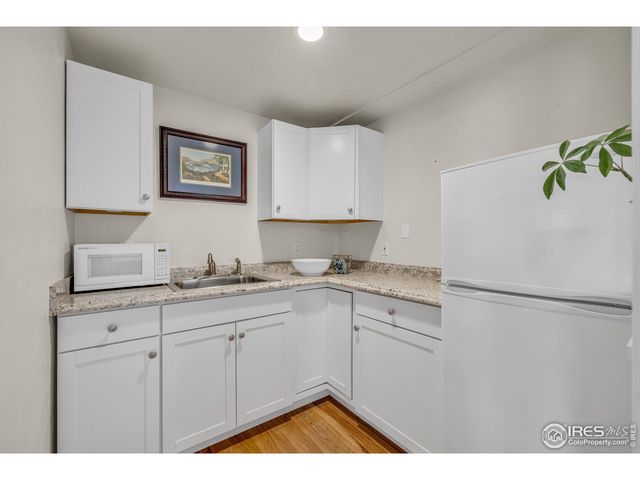 9172 Jotipa Dr, Longmont, CO 80503