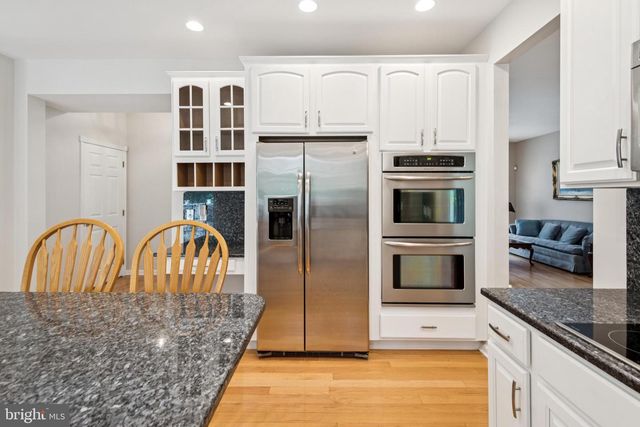 2 TEABERRY CT, Shamong, NJ 08088