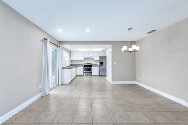 8241 S Country Way, Sacramento, CA 95828