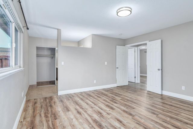 8241 S Country Way, Sacramento, CA 95828