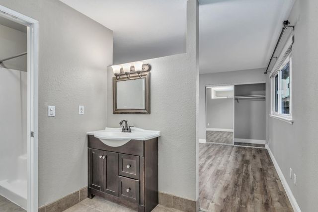 8241 S Country Way, Sacramento, CA 95828