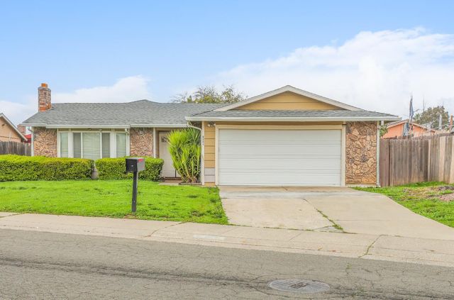 8241 S Country Way, Sacramento, CA 95828