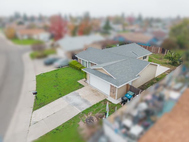 8241 S Country Way, Sacramento, CA 95828