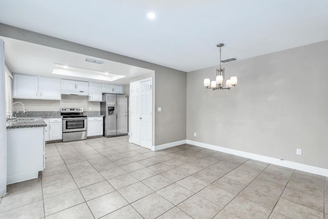 8241 S Country Way, Sacramento, CA 95828