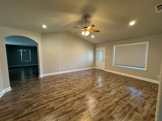 7204 Gordon Evans Road, Navarre, FL 32566