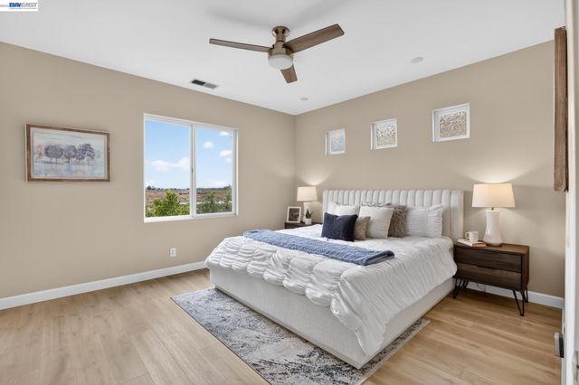 2667 Chocolate St, Pleasanton, CA 94588