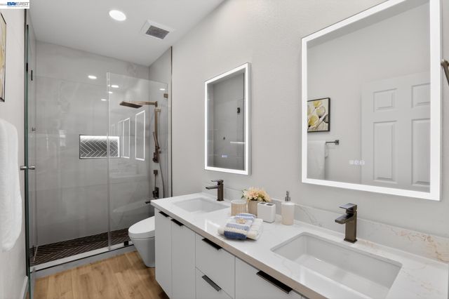 2667 Chocolate St, Pleasanton, CA 94588