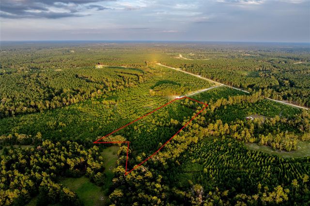 1999 Cherokee Trail, Lovelady, TX 75851