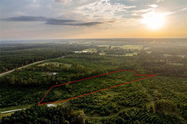 1999 Cherokee Trail, Lovelady, TX 75851