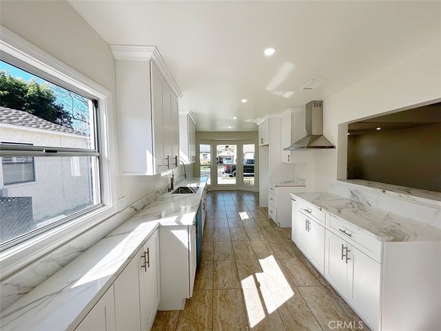 10626 Roseton Avenue, Santa Fe Springs, CA 90670