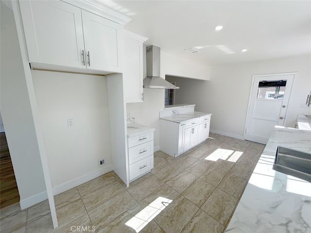 10626 Roseton Avenue, Santa Fe Springs, CA 90670