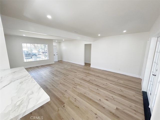 10626 Roseton Avenue, Santa Fe Springs, CA 90670