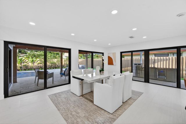 3088 NW 26th Avenue, Boca Raton, FL 33434