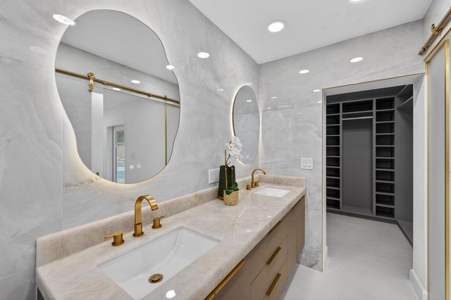 3088 NW 26th Avenue, Boca Raton, FL 33434