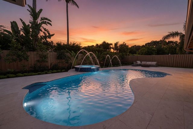 3088 NW 26th Avenue, Boca Raton, FL 33434