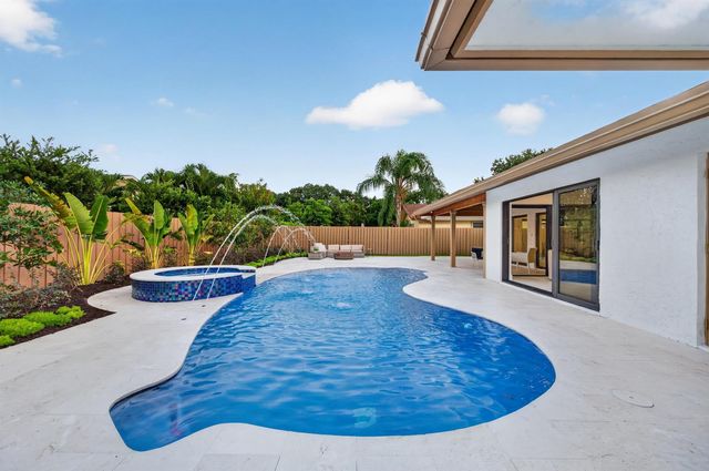 3088 NW 26th Avenue, Boca Raton, FL 33434