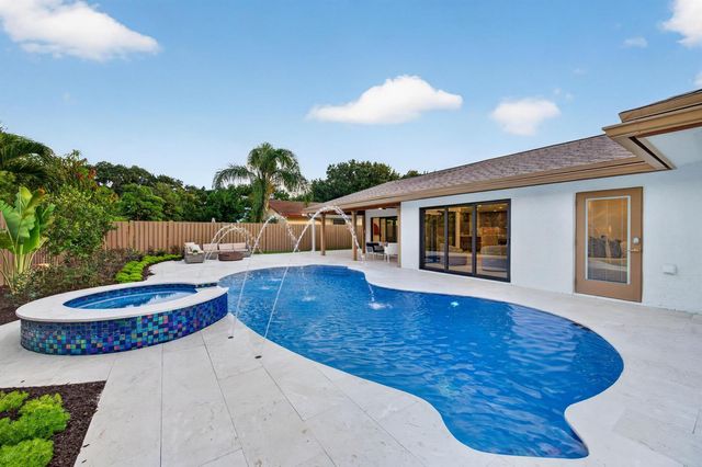 3088 NW 26th Avenue, Boca Raton, FL 33434